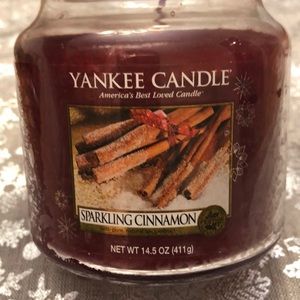 Yankee Candle-Sparkling Cinnamon Candle